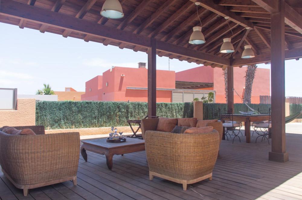 Villa La Marosca - Jacuzzi, Private Pool, 3 Bedrooms Caleta de Fuste Exterior foto